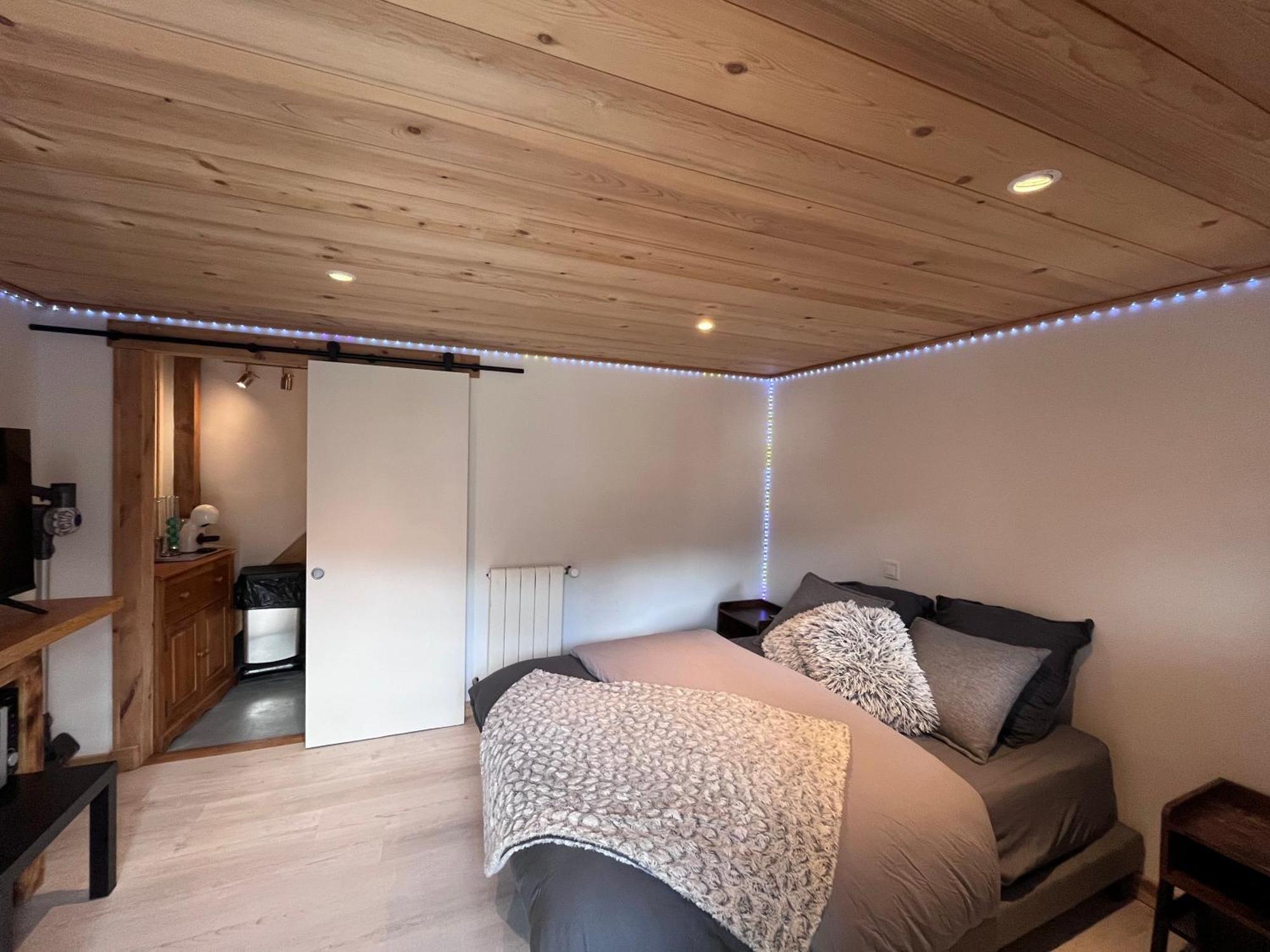 Chambre Individuelle Avec Salle D'Eau - Wc Et Parking 라 플라뉴 외부 사진