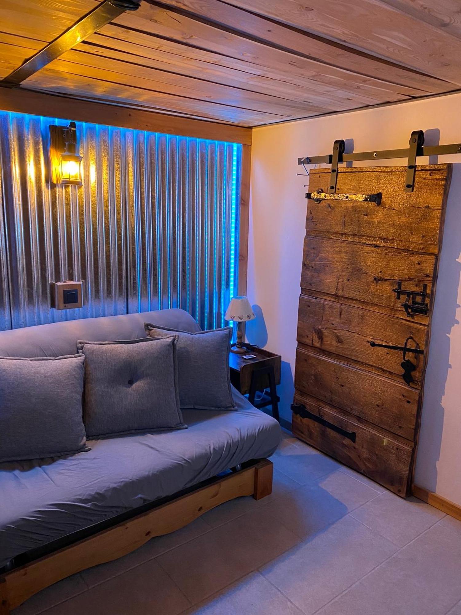 Chambre Individuelle Avec Salle D'Eau - Wc Et Parking 라 플라뉴 외부 사진